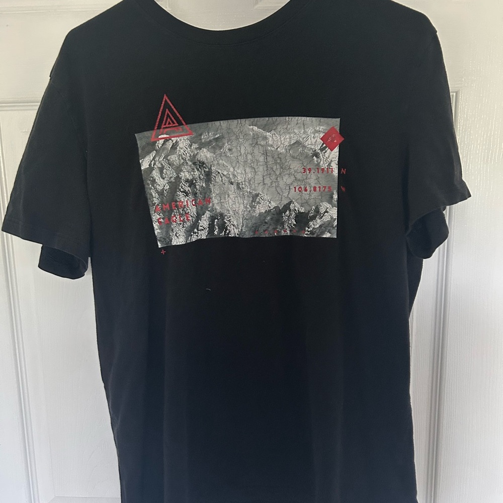 American Eagle Black Graphic T-Shirt